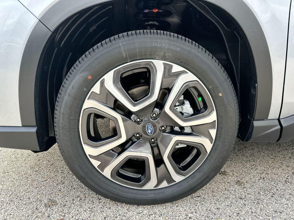 new 2025 Subaru Ascent car, priced at $46,958