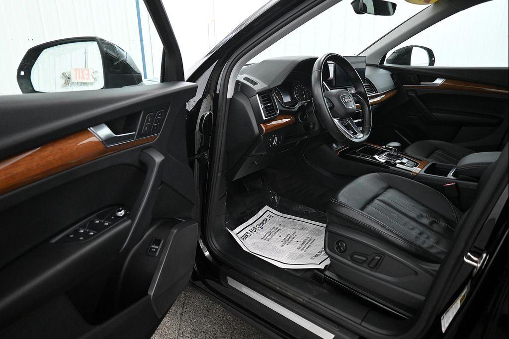 used 2021 Audi Q5 car, priced at $27,500
