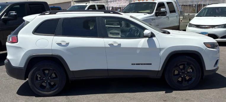used 2019 Jeep Cherokee car, priced at $15,999