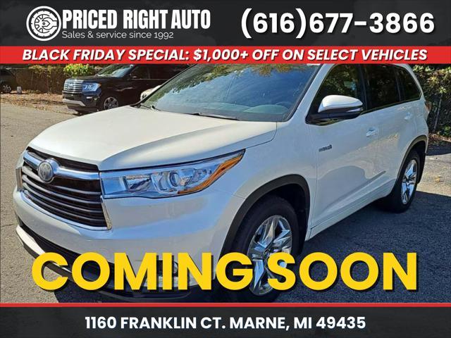 used 2016 Toyota Highlander Hybrid car, priced at $21,995