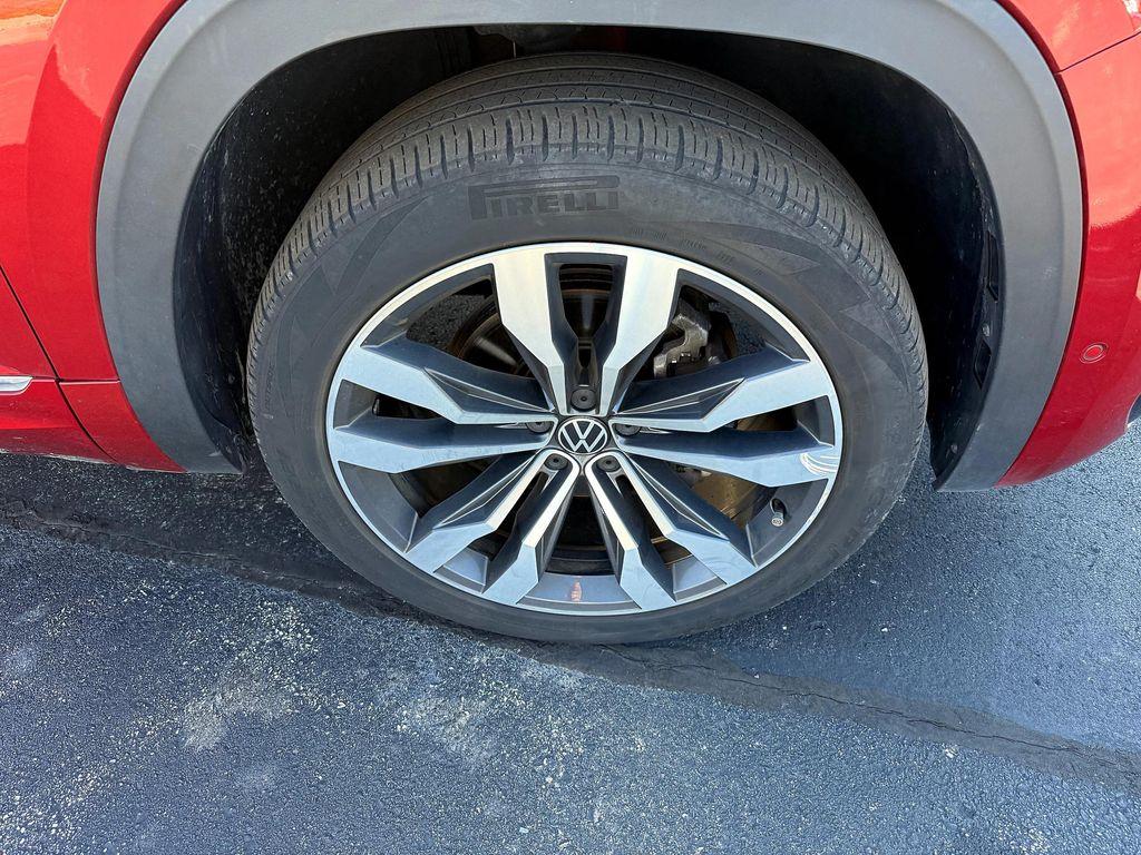 used 2022 Volkswagen Atlas Cross Sport car, priced at $32,000