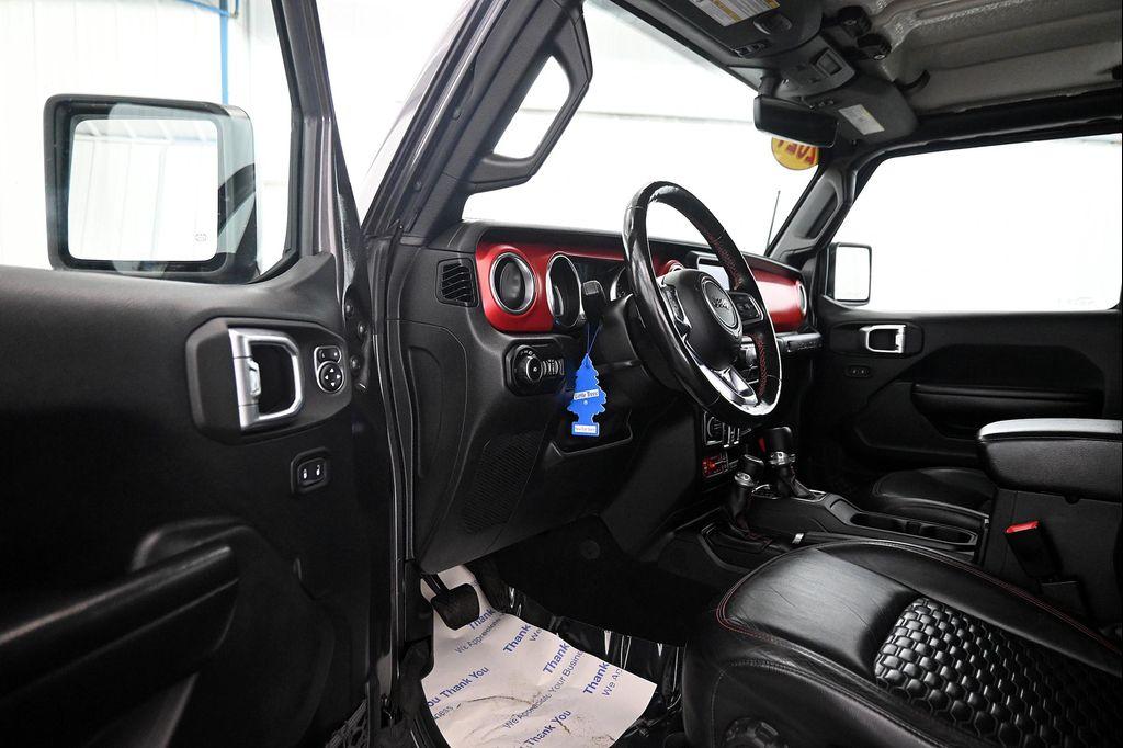used 2021 Jeep Wrangler Unlimited car, priced at $28,000