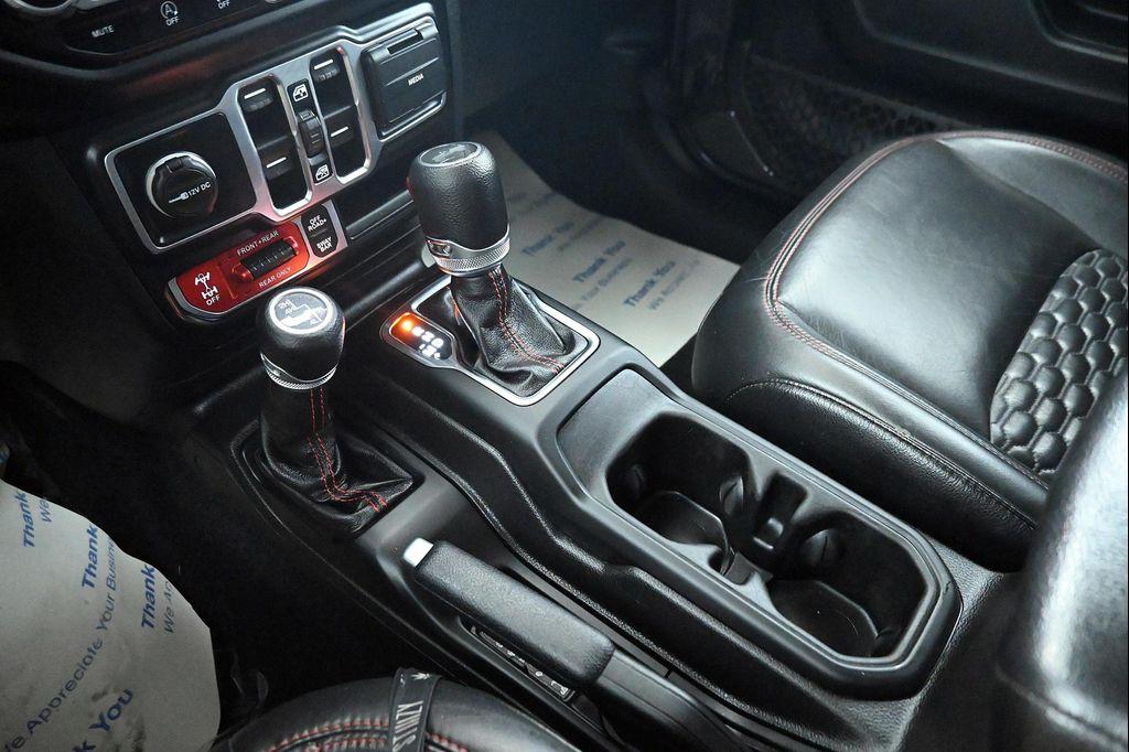 used 2021 Jeep Wrangler Unlimited car, priced at $28,000