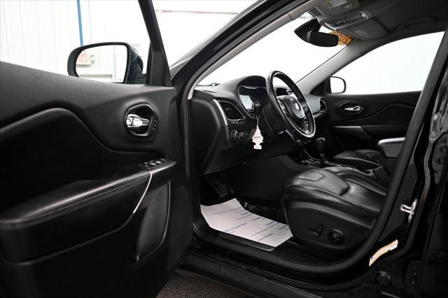 used 2019 Jeep Cherokee car, priced at $13,900