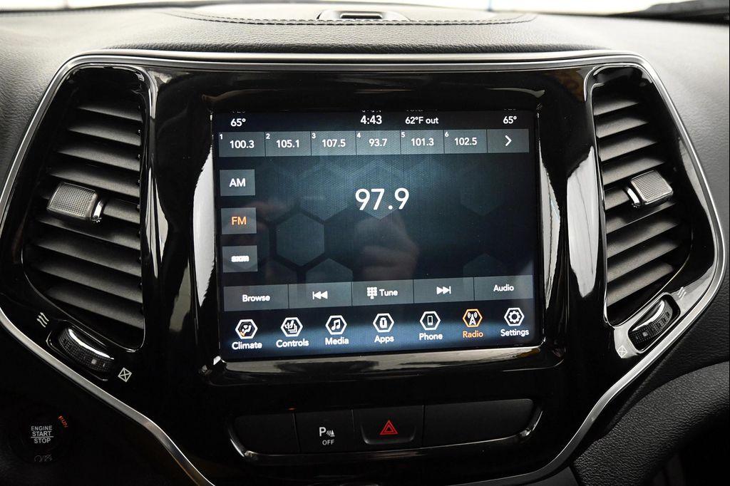 used 2020 Jeep Cherokee car, priced at $17,750