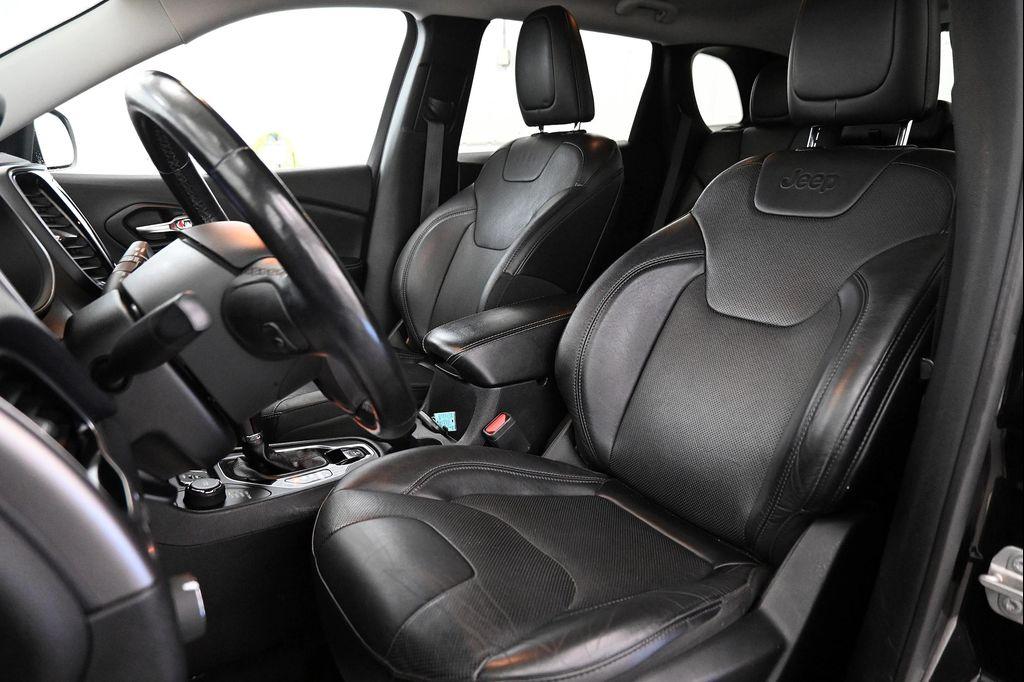 used 2020 Jeep Cherokee car, priced at $17,750