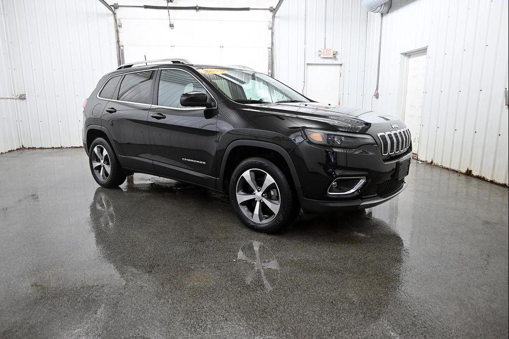 used 2020 Jeep Cherokee car, priced at $17,750