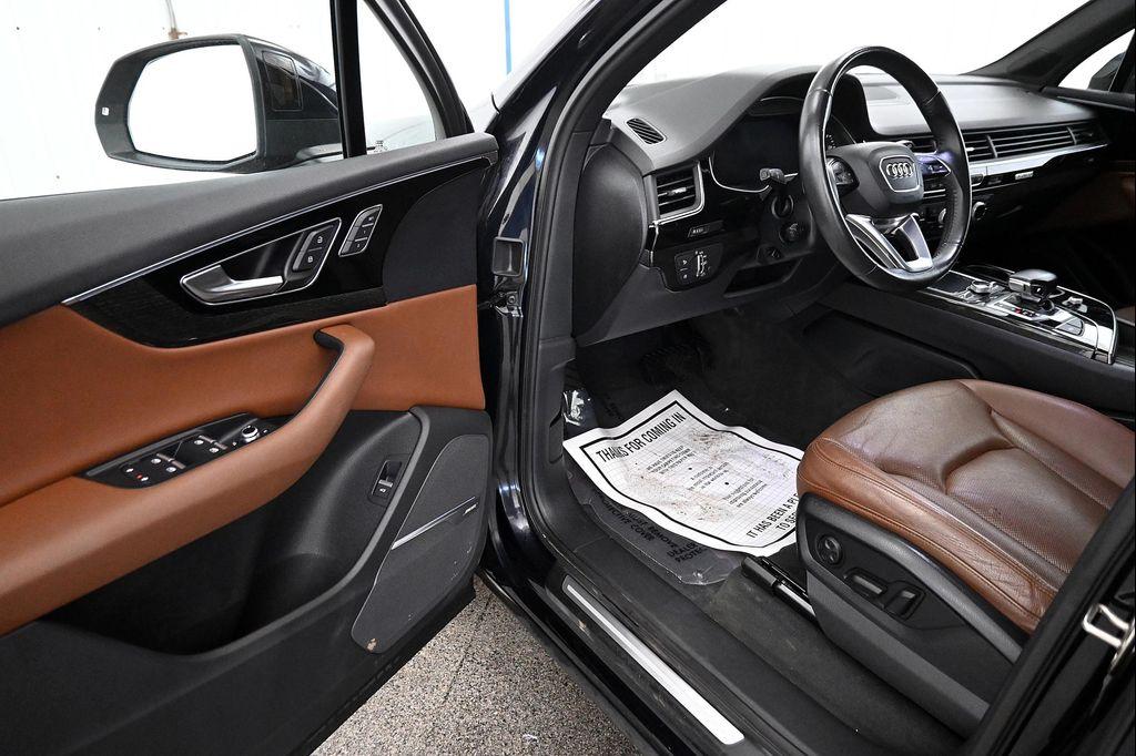 used 2018 Audi Q7 car, priced at $17,500