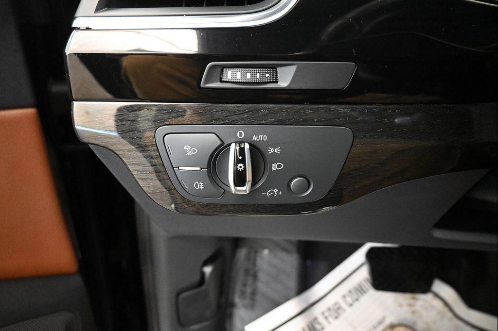 used 2018 Audi Q7 car, priced at $17,500