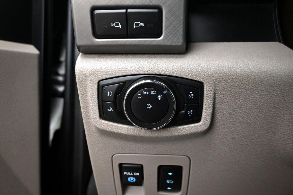 used 2020 Ford F-150 car, priced at $29,000