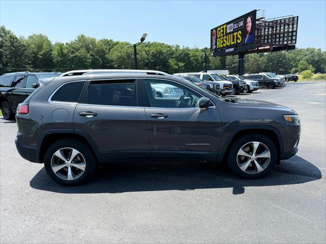 used 2020 Jeep Cherokee car, priced at $17,999