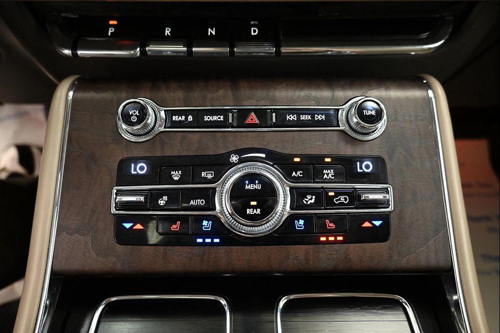 used 2020 Lincoln Aviator car, priced at $22,695