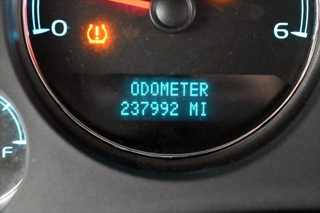 used 2008 GMC Yukon XL car, priced at $7,000