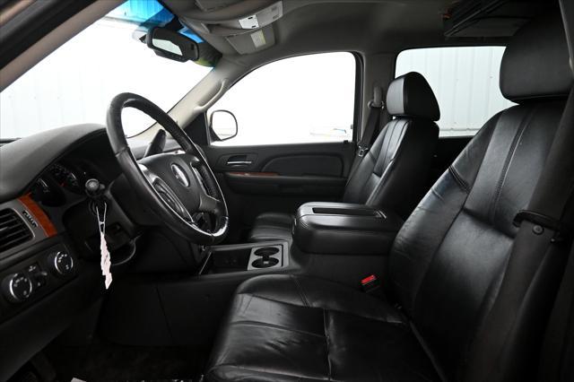 used 2008 GMC Yukon XL car, priced at $7,000