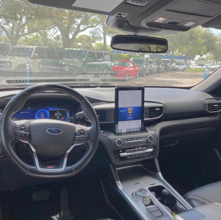 used 2020 Ford Explorer car, priced at $27,500