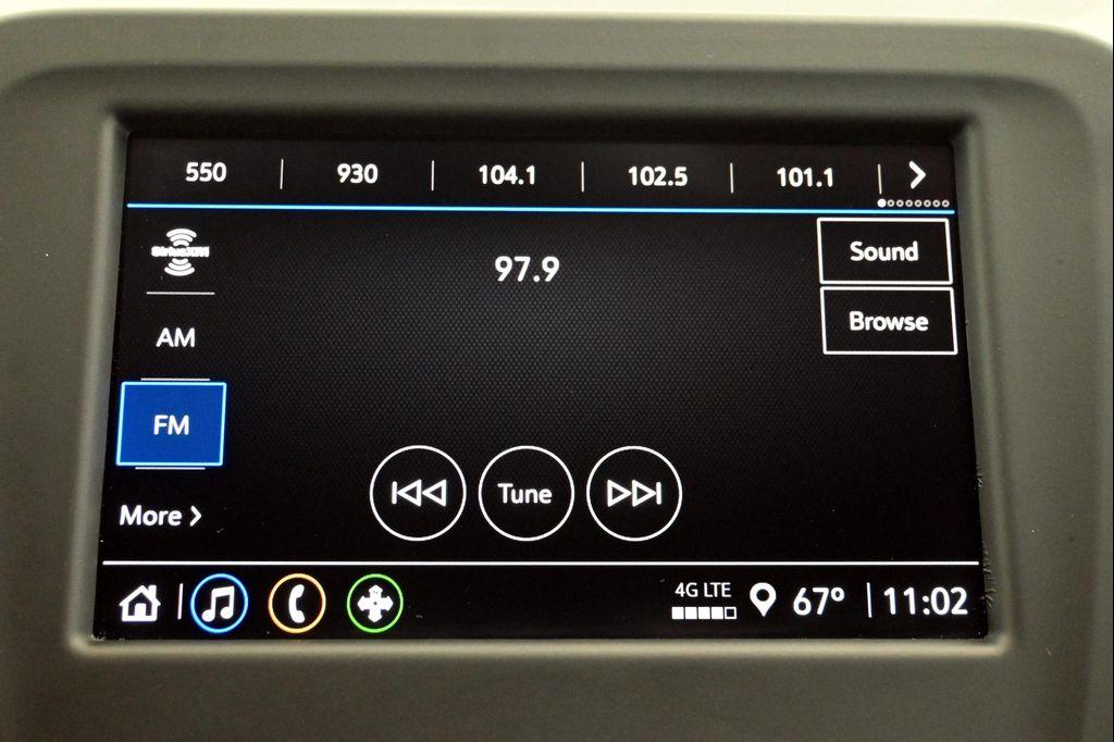 used 2023 Chevrolet Equinox car, priced at $24,000