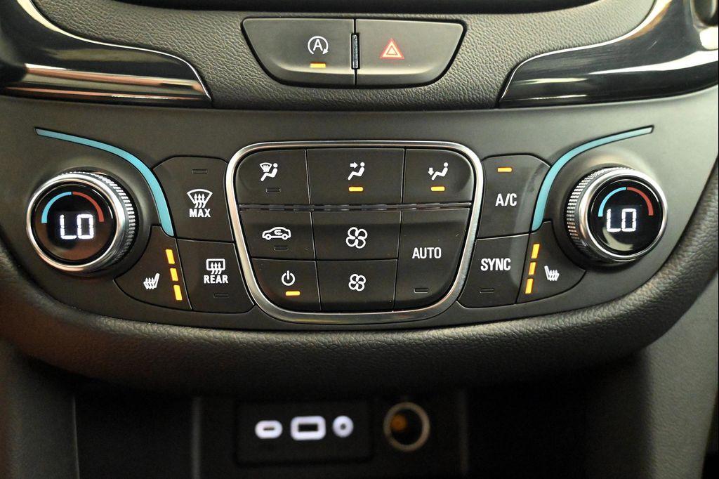 used 2023 Chevrolet Equinox car, priced at $24,000