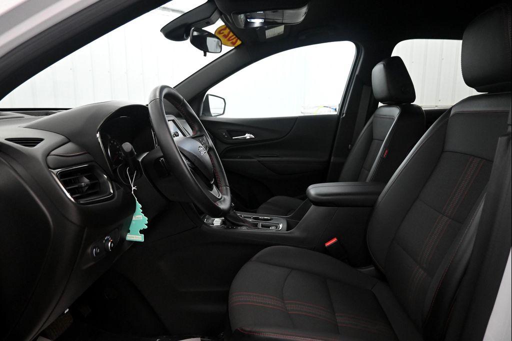 used 2023 Chevrolet Equinox car, priced at $24,000
