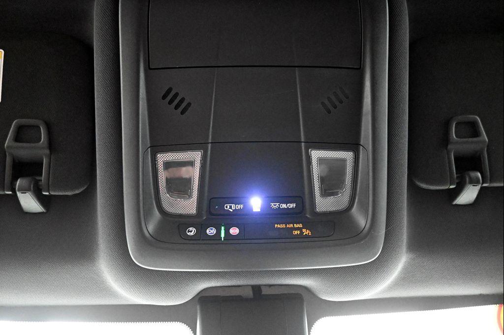 used 2023 Chevrolet Equinox car, priced at $24,000