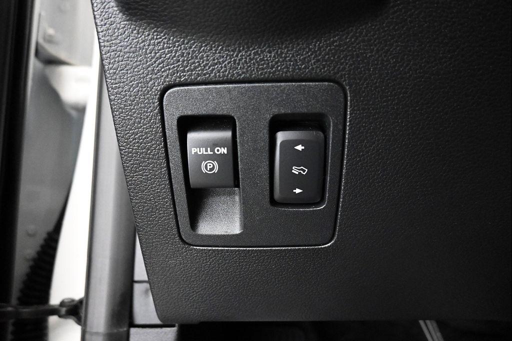 used 2020 Ford Expedition Max car, priced at $32,000