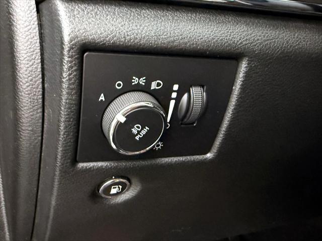 used 2018 Jeep Grand Cherokee car, priced at $18,450
