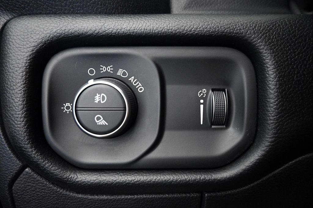 used 2021 Ram 1500 car, priced at $27,000