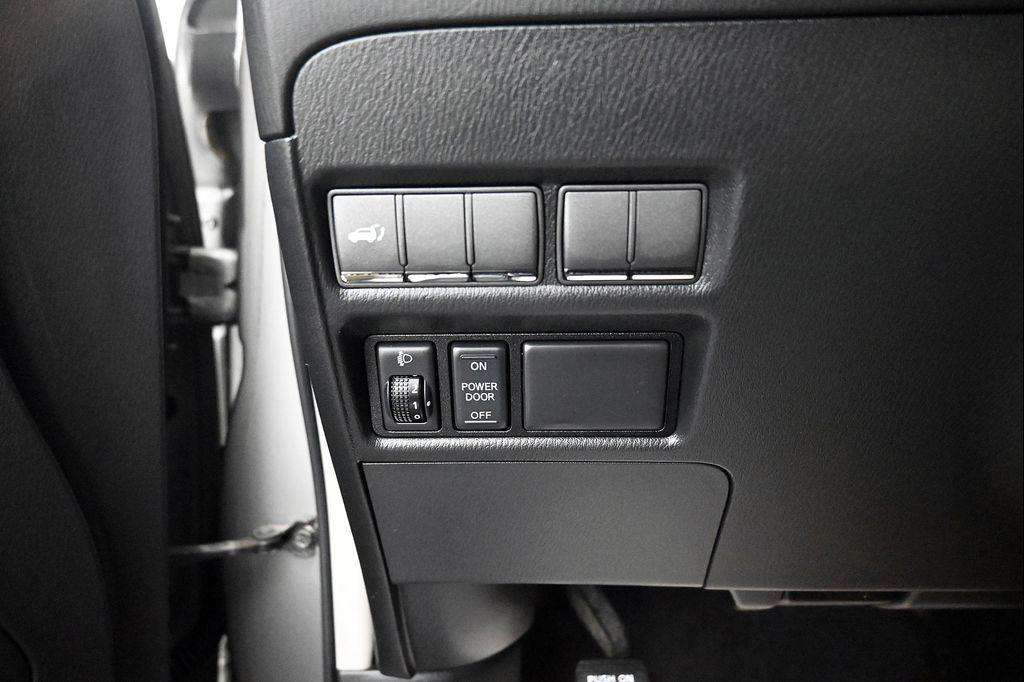 used 2014 INFINITI QX80 car, priced at $14,900