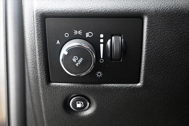 used 2018 Jeep Grand Cherokee car, priced at $21,000