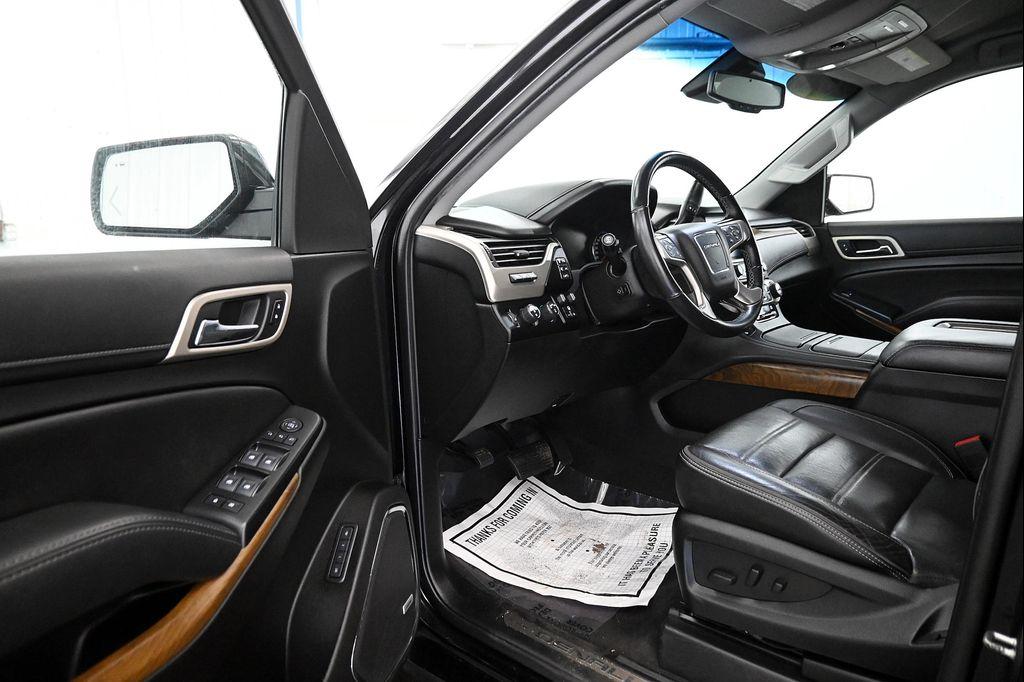 used 2020 GMC Yukon car, priced at $32,500