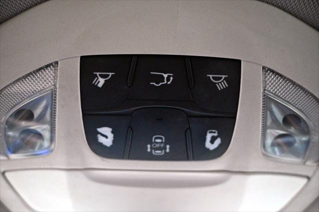 used 2018 Chrysler Pacifica car, priced at $16,495