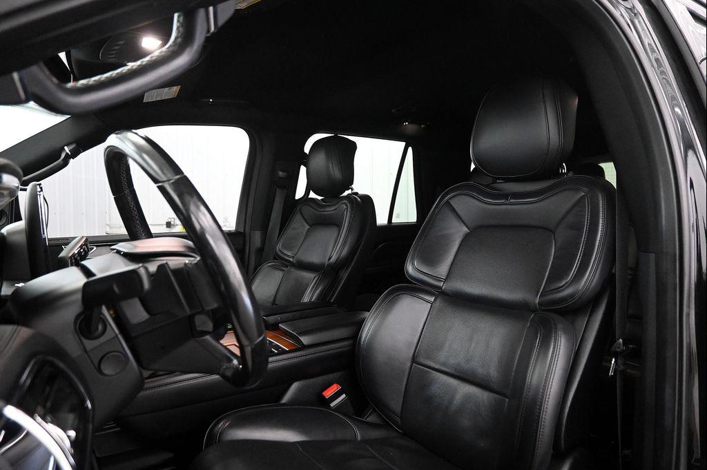used 2019 Lincoln Navigator car, priced at $26,000