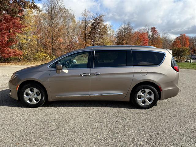 used 2017 Chrysler Pacifica car, priced at $14,500