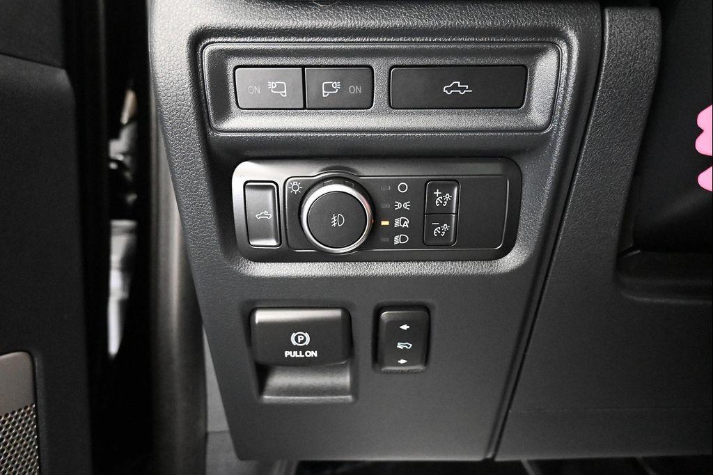 used 2022 Ford F-150 car, priced at $39,500