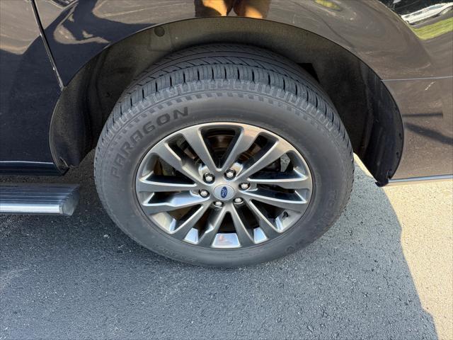 used 2020 Ford Expedition Max car, priced at $30,499