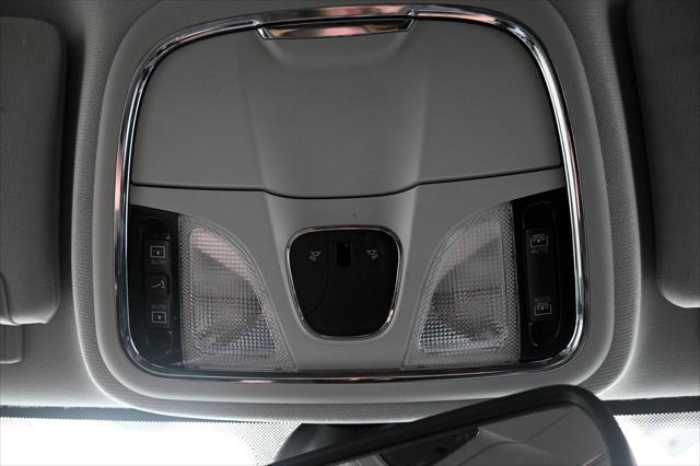 used 2019 Jeep Cherokee car, priced at $17,475