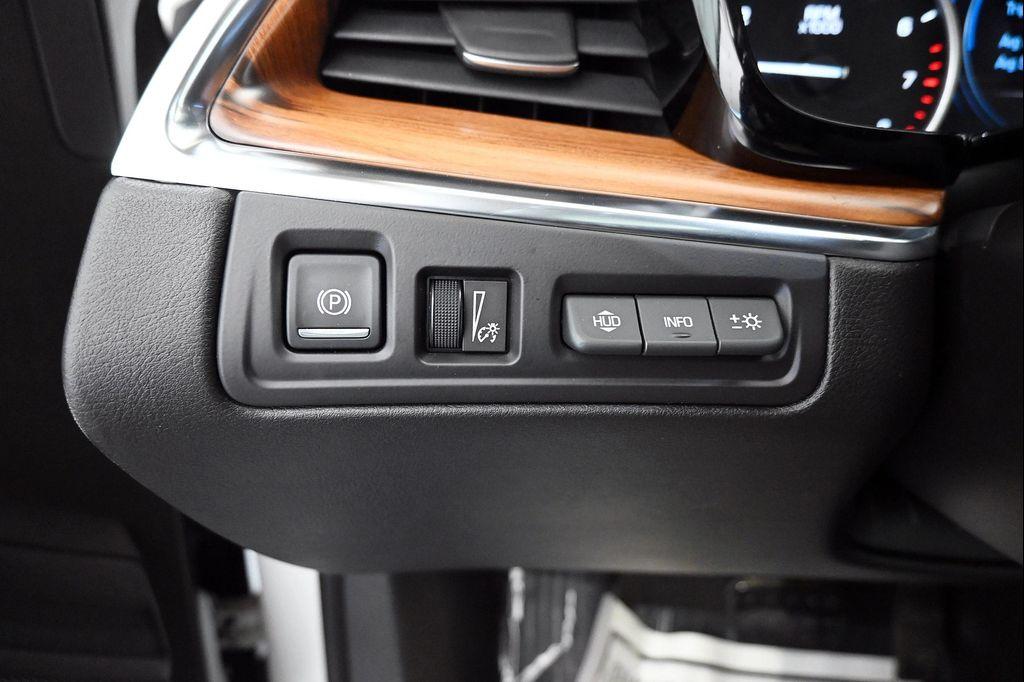 used 2017 Cadillac XT5 car, priced at $19,700