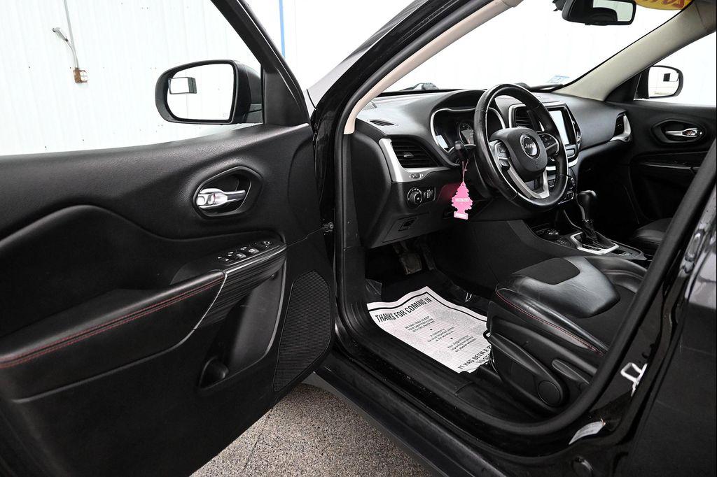 used 2017 Jeep Cherokee car, priced at $15,750