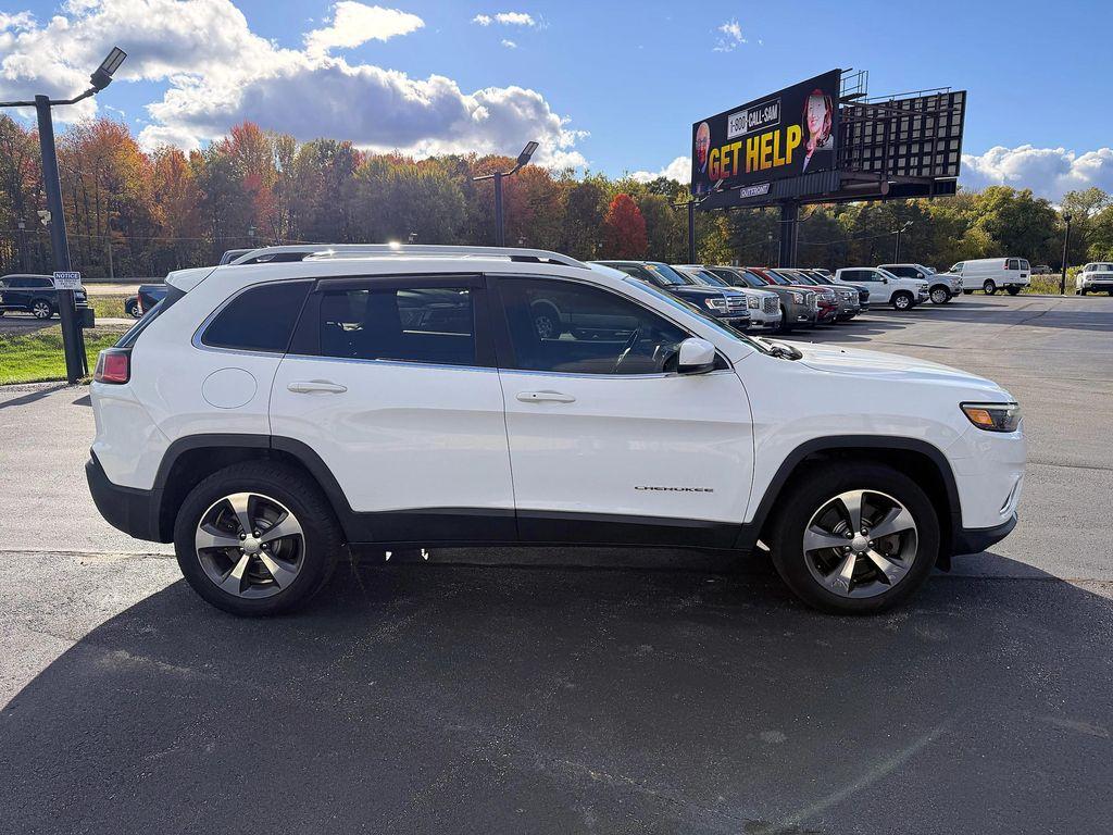 used 2019 Jeep Cherokee car, priced at $15,900