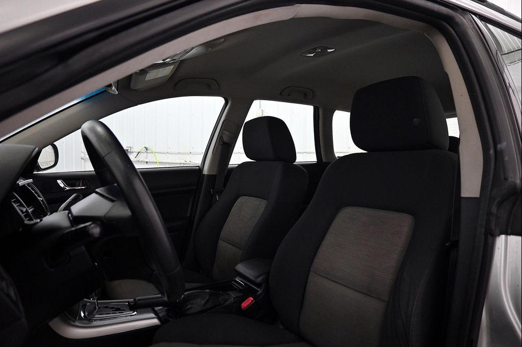 used 2007 Subaru Outback car, priced at $5,900