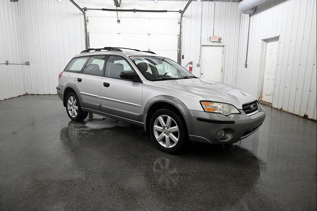 used 2007 Subaru Outback car, priced at $5,900