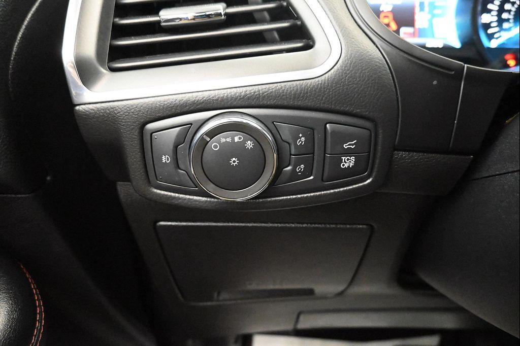 used 2022 Ford Edge car, priced at $26,500