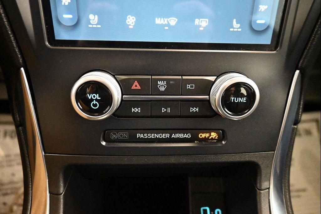 used 2022 Ford Edge car, priced at $26,500