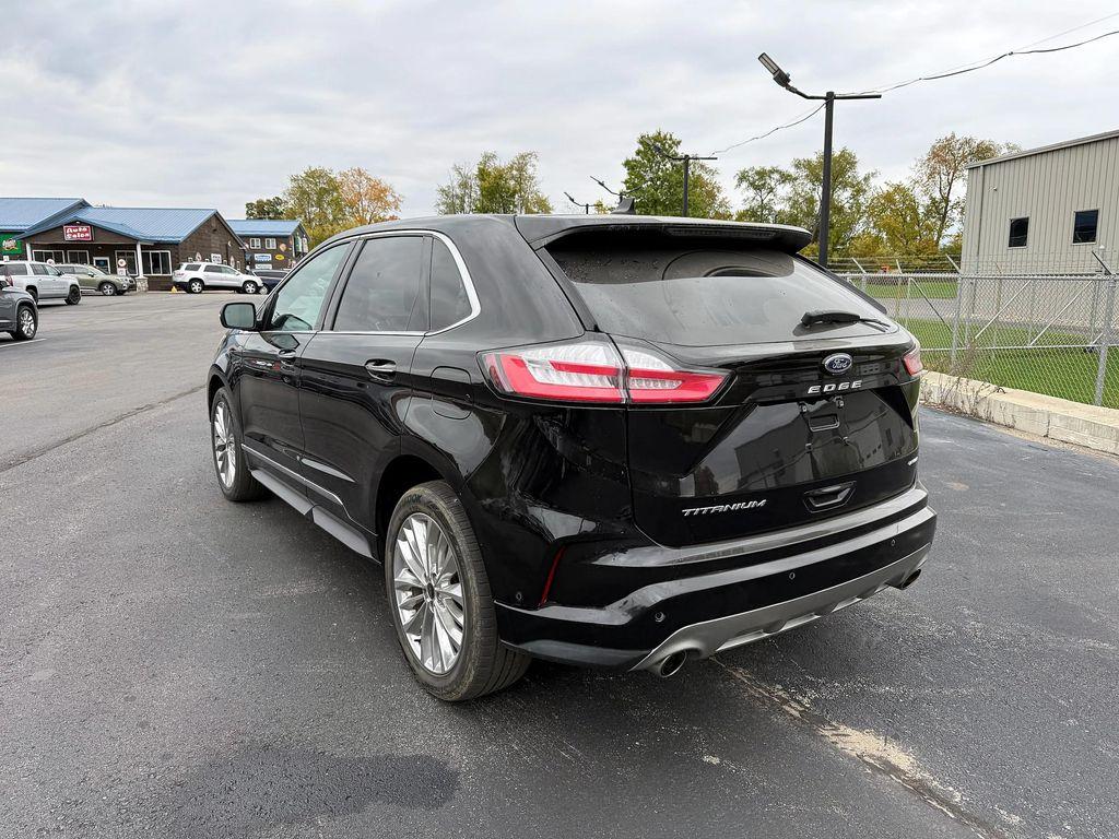 used 2022 Ford Edge car, priced at $26,900