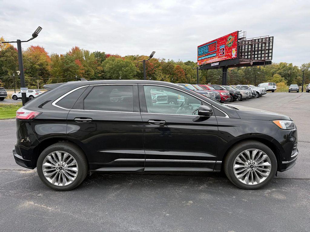 used 2022 Ford Edge car, priced at $26,900