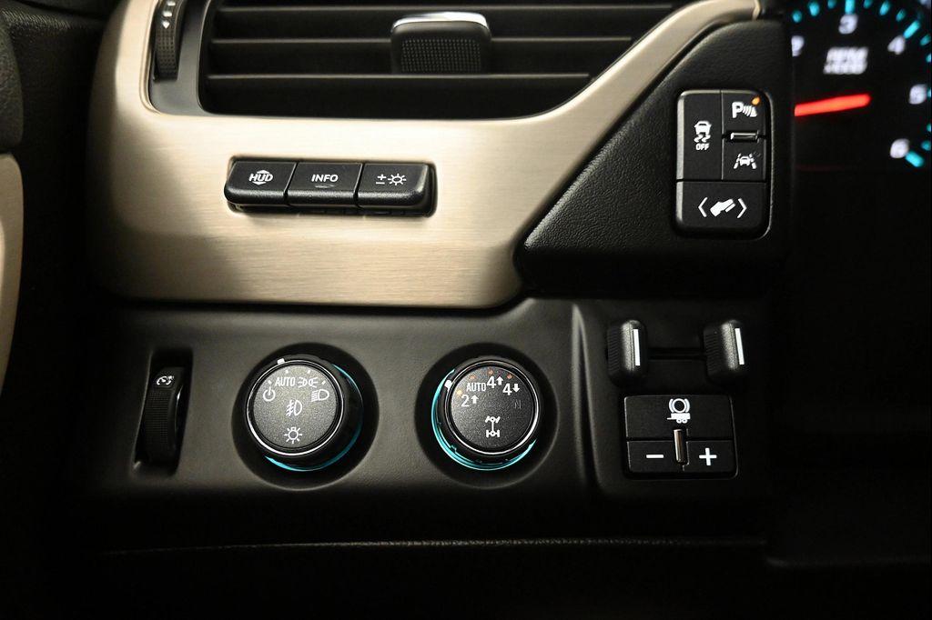 used 2020 GMC Yukon XL car, priced at $33,000