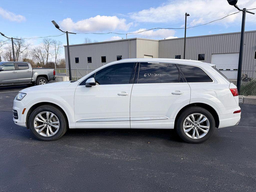 used 2019 Audi Q7 car, priced at $22,900