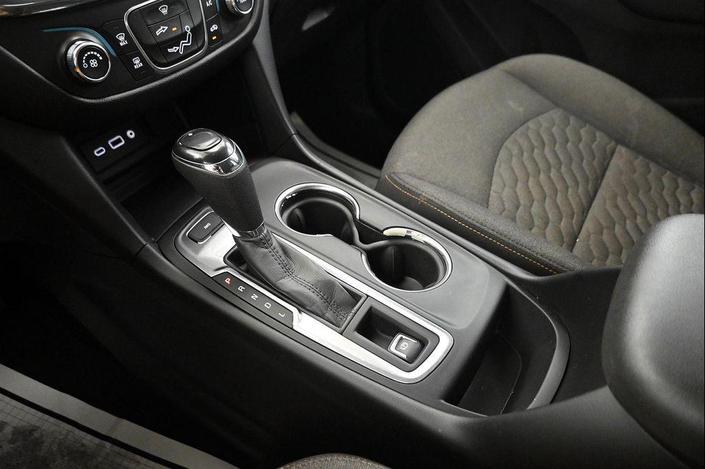 used 2020 Chevrolet Equinox car, priced at $13,500