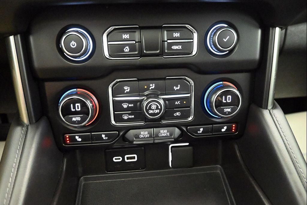 used 2021 Chevrolet Suburban car, priced at $36,000