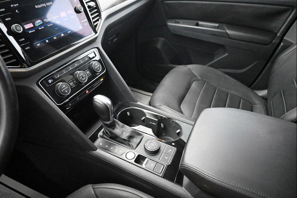 used 2018 Volkswagen Atlas car, priced at $18,000