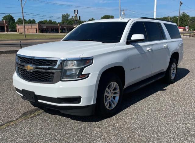 used 2018 Chevrolet Suburban car, priced at $25,000